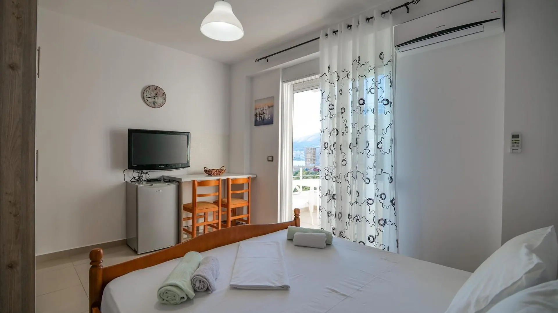Siera Holiday Apartments Saranda 0*,
