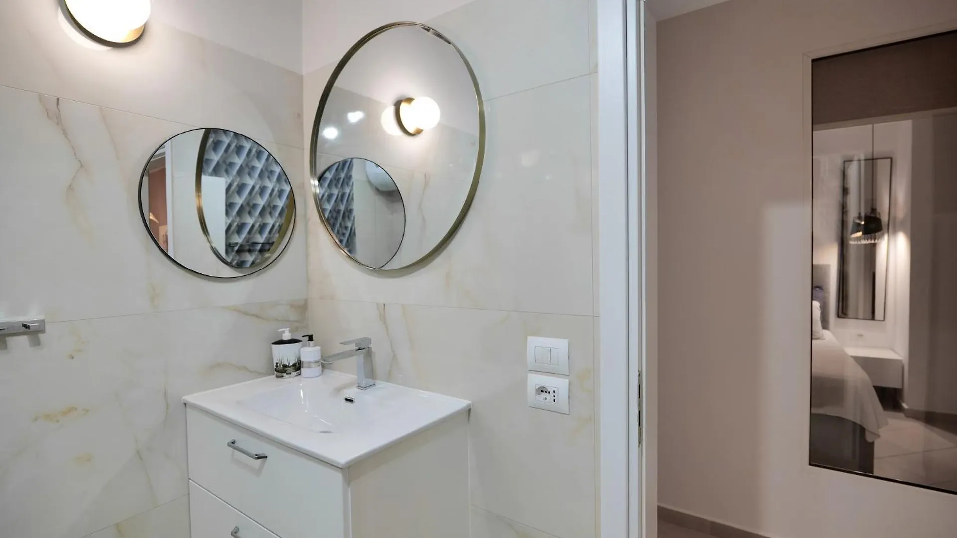 Siera Holiday Apartments Saranda