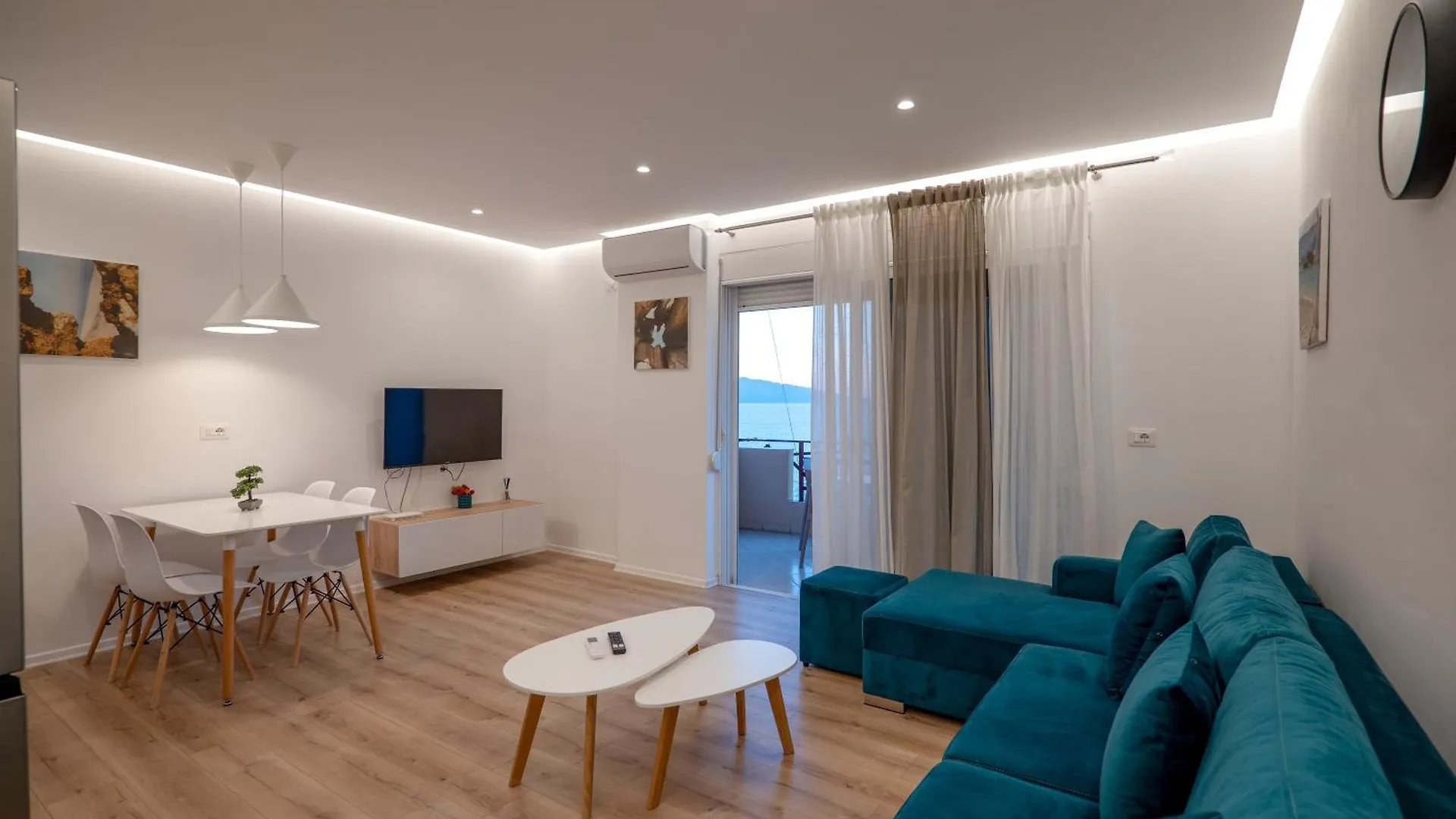 Siera Holiday Apartments Saranda 0*,  Albánia